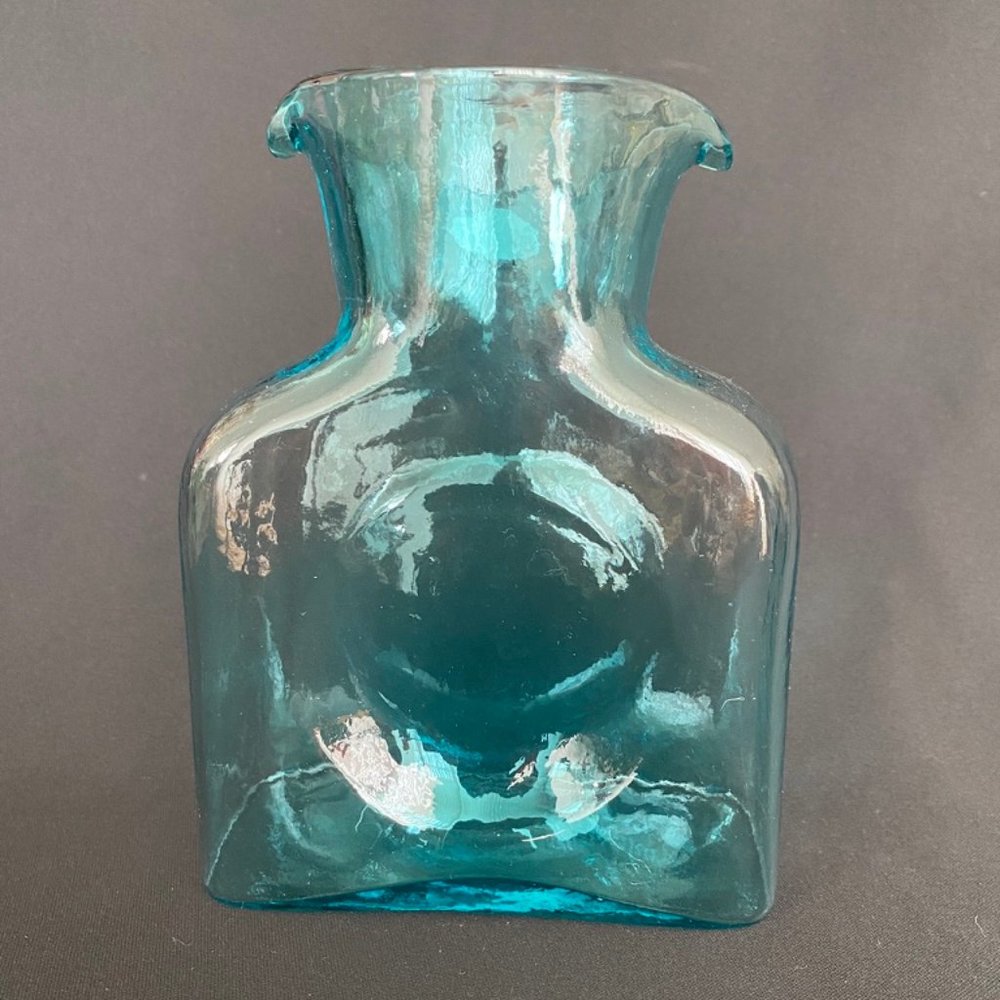 Blenko 384M small water bottle/pitcher